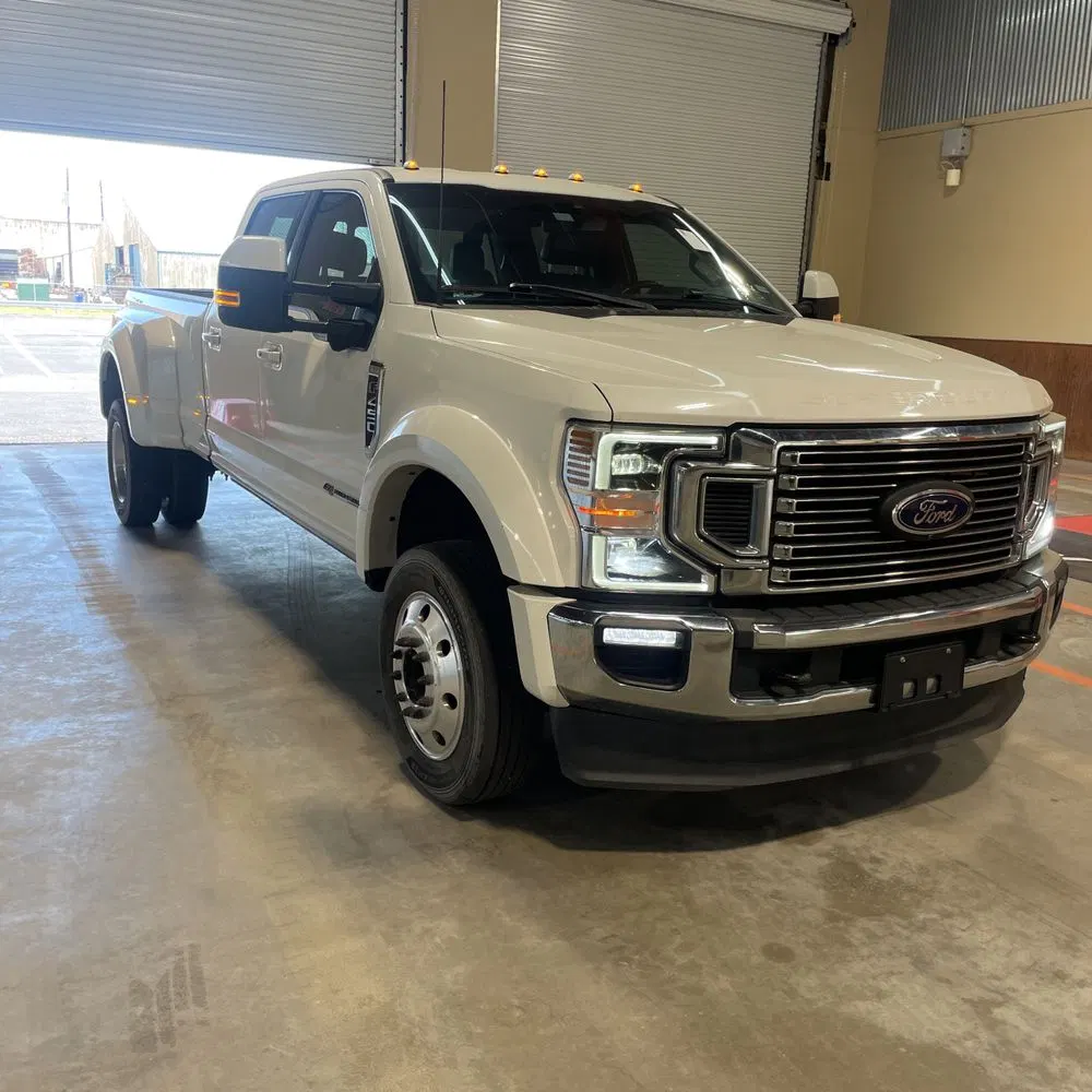 2022 Ford F-450 Super Duty Lariat