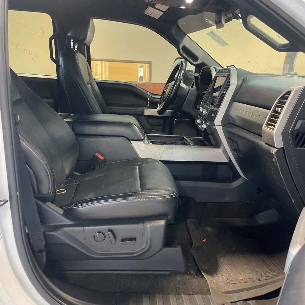 2022 Ford F-450 Super Duty Lariat