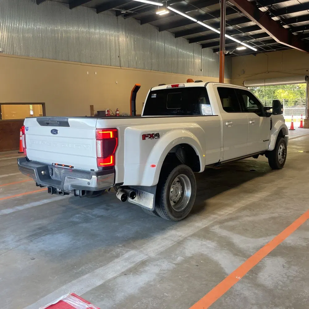 2022 Ford F-450 Super Duty Lariat