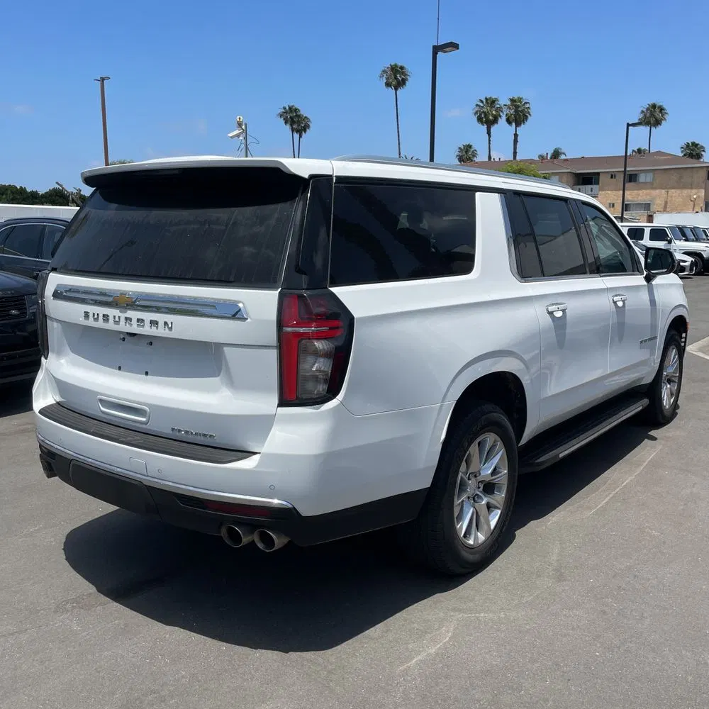 2023 Chevrolet Suburban Premier