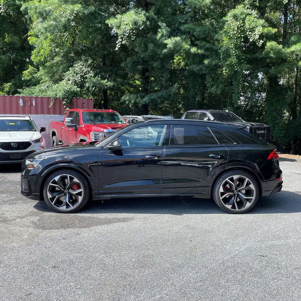 2023 Audi RS Q8