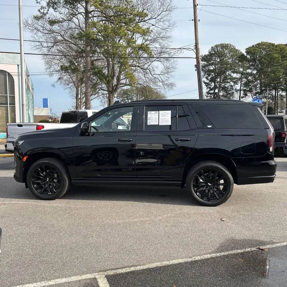 2024 Cadillac Escalade Sport