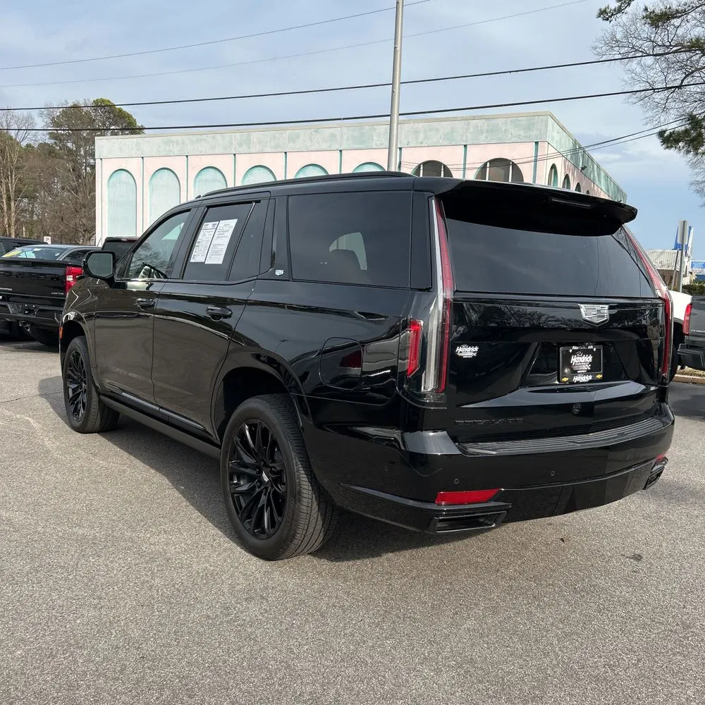 2024 Cadillac Escalade Sport