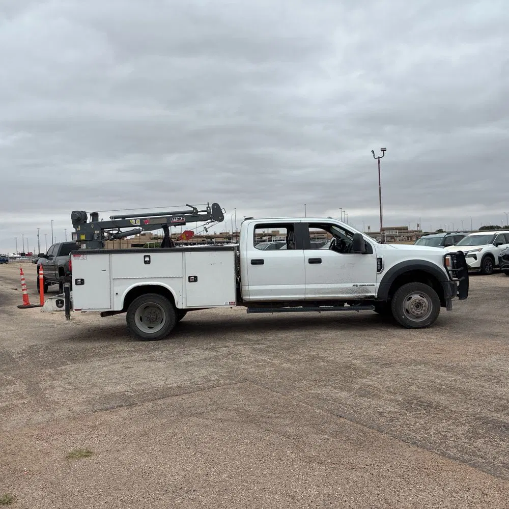 2021 Ford F-450 Chassis XL