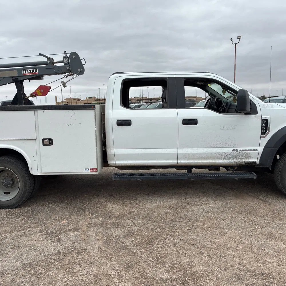 2021 Ford F-450 Chassis XL