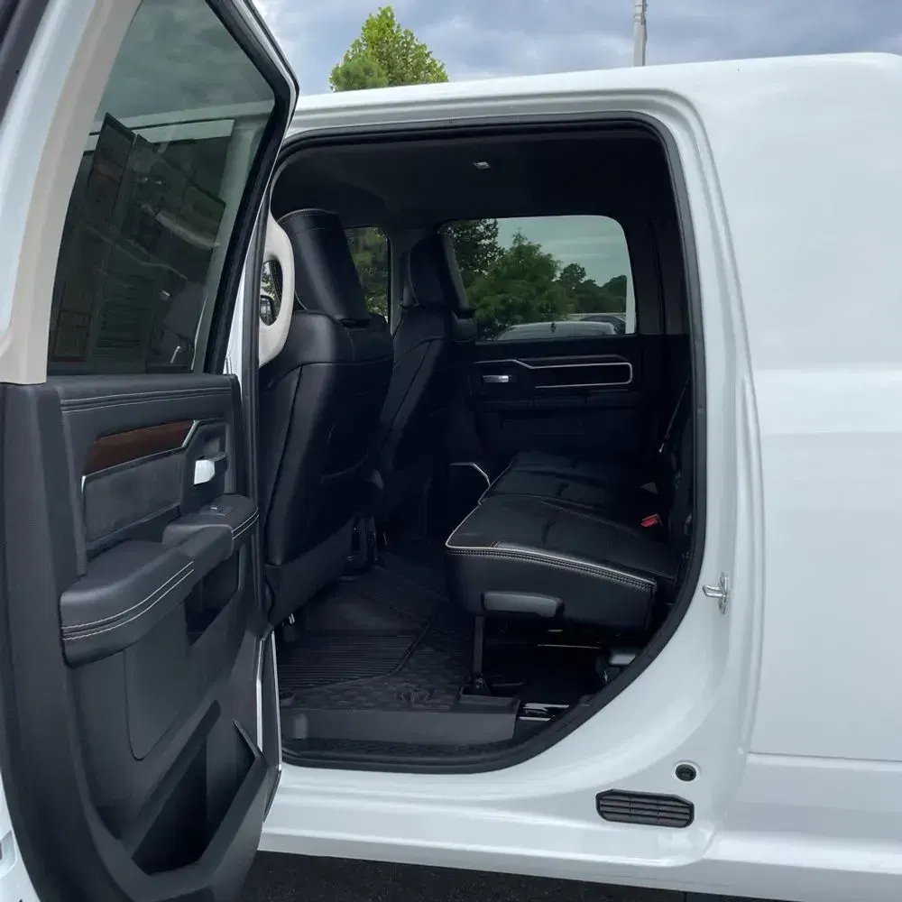 2024 Ram 3500 Laramie