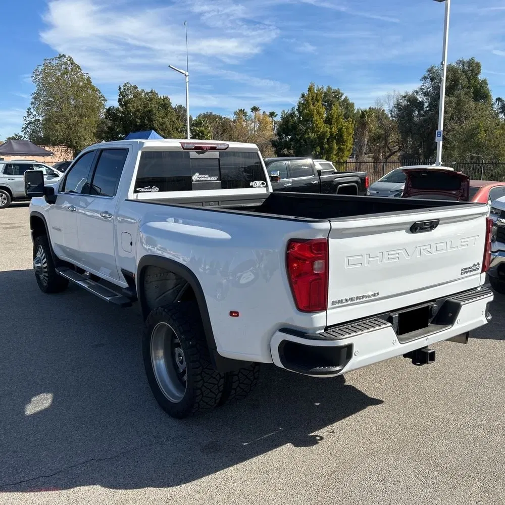 2023 Chevrolet Silverado 3500HD High Country