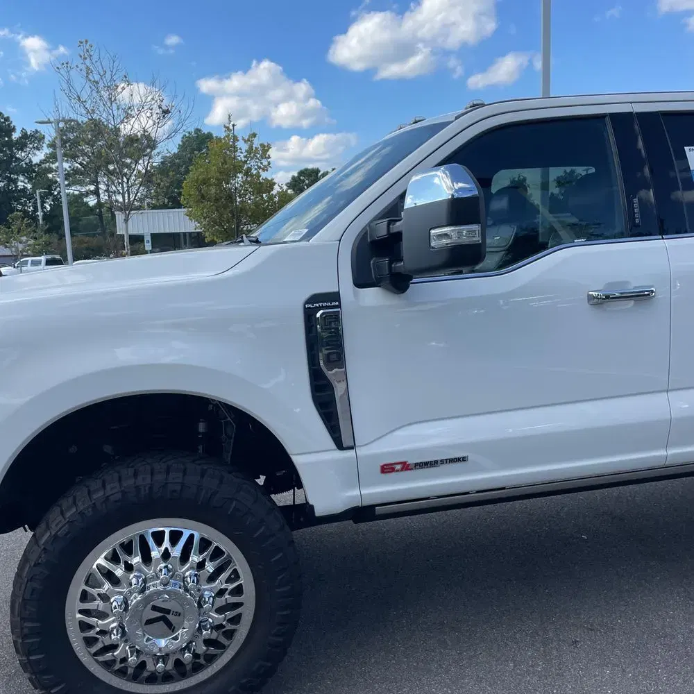2024 Ford F-350 Super Duty Platinum