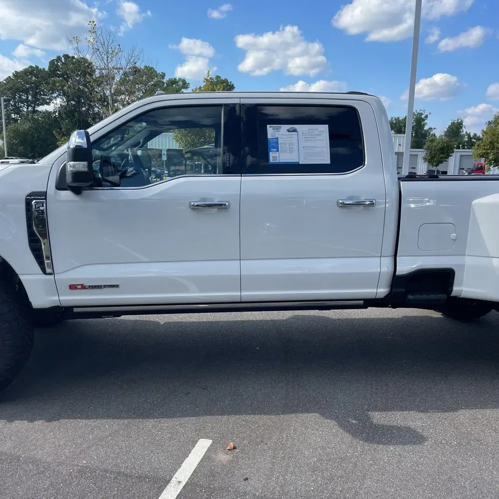 2024 Ford F-350 Super Duty Platinum