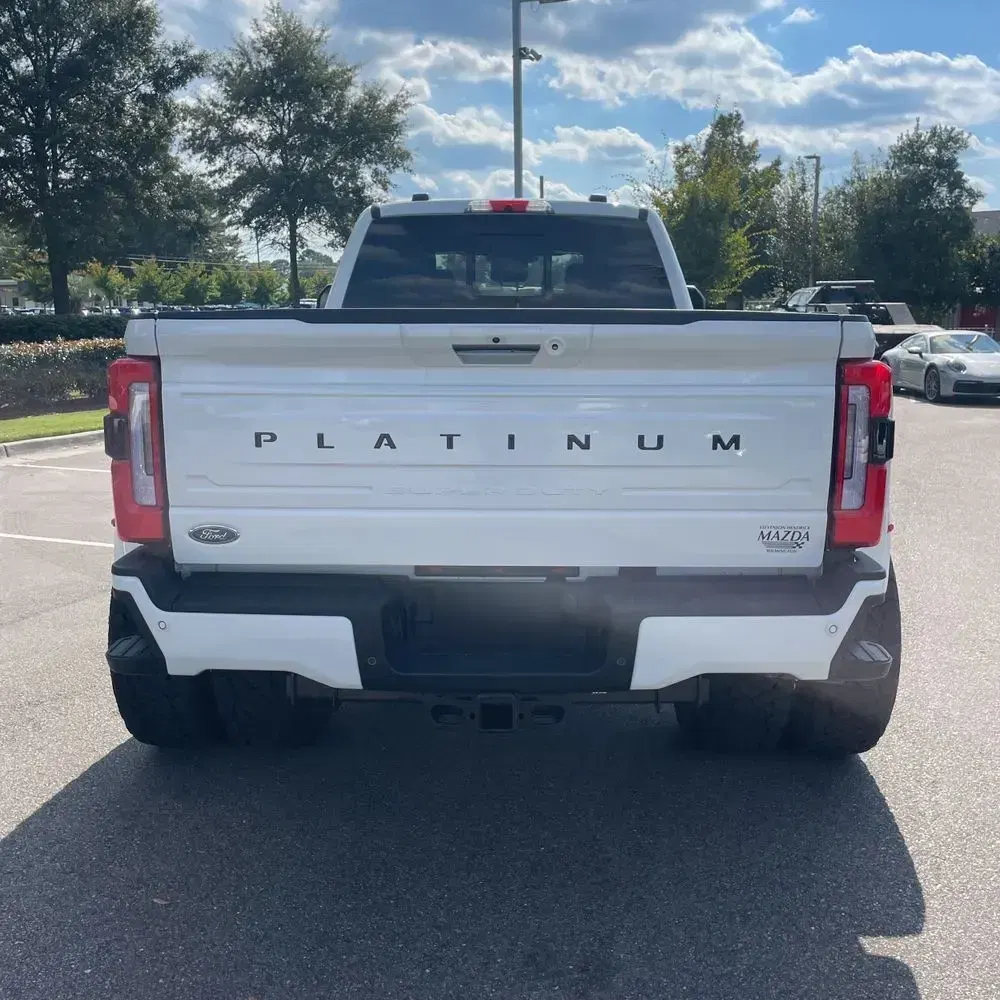 2024 Ford F-350 Super Duty Platinum