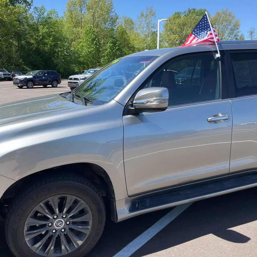 2023 Lexus GX 460 Base