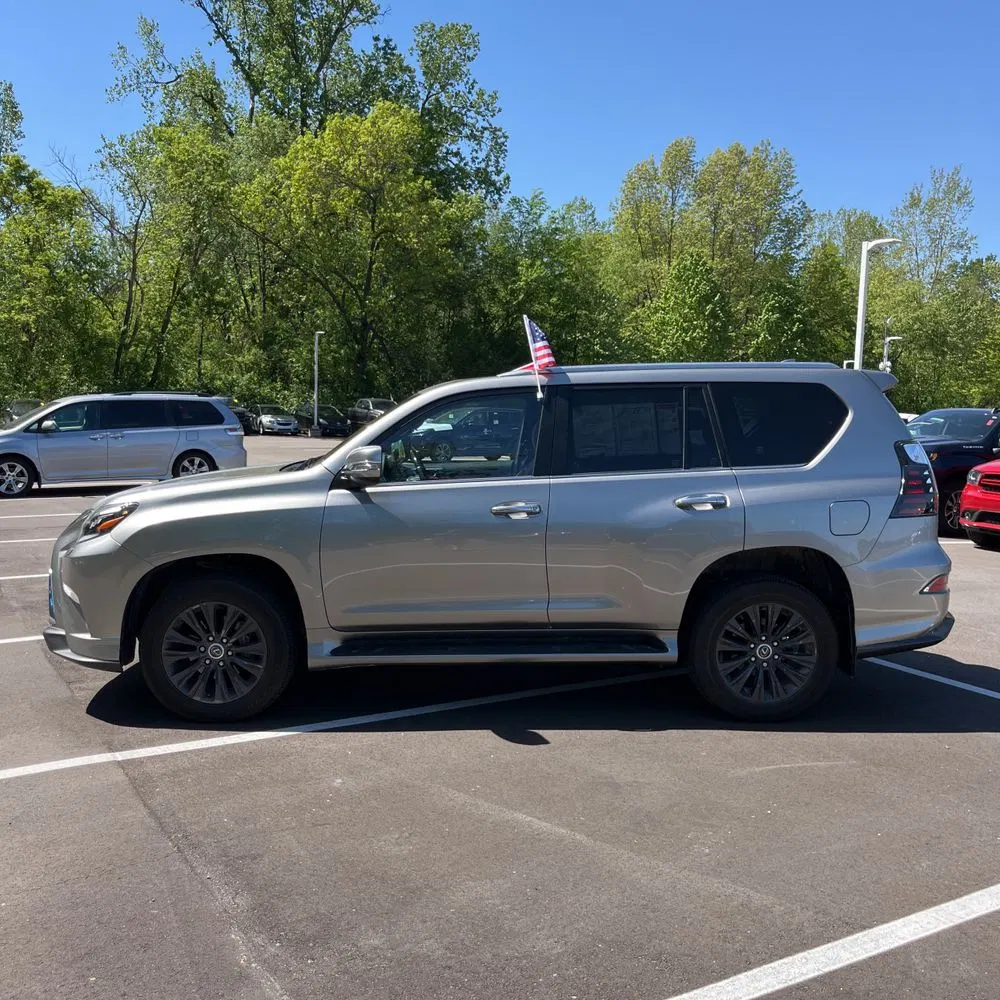 2023 Lexus GX 460 Base