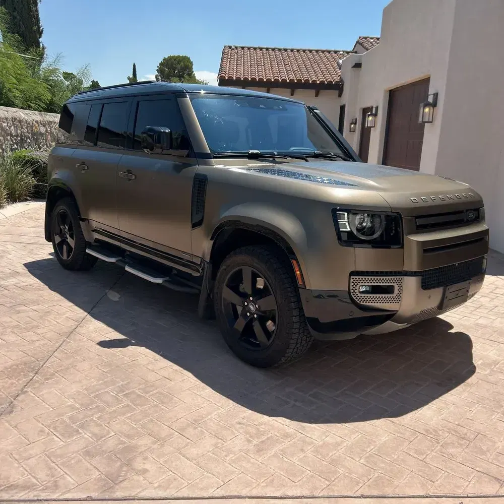 2021 Land Rover Defender 110 X-Dynamic HSE