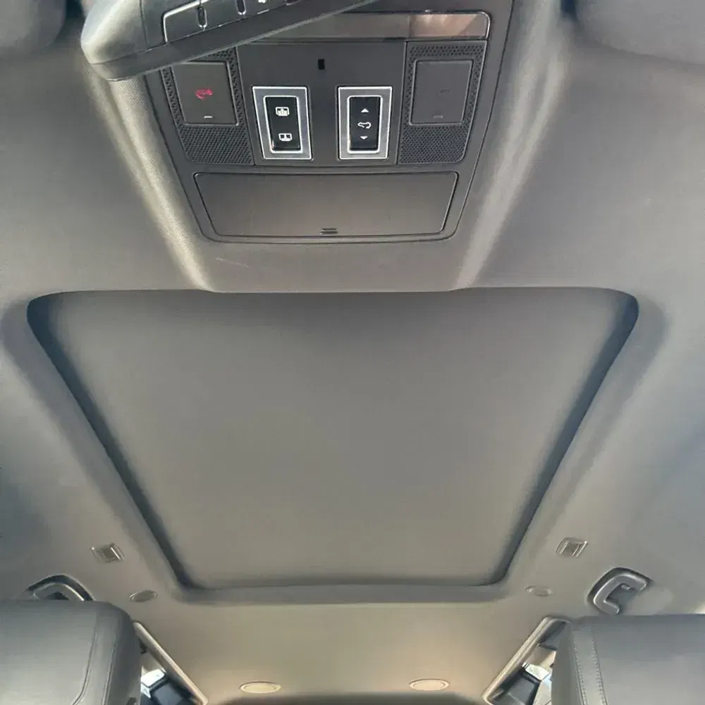 2021 Land Rover Defender 110 X-Dynamic HSE