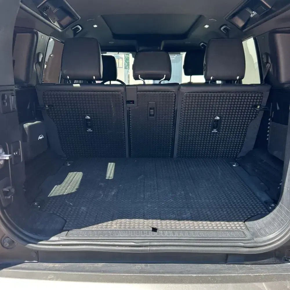 2021 Land Rover Defender 110 X-Dynamic HSE