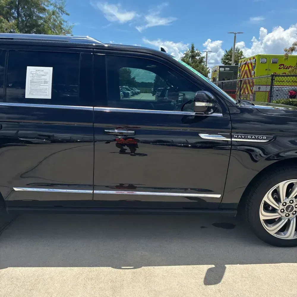 2024 Lincoln Navigator Premiere