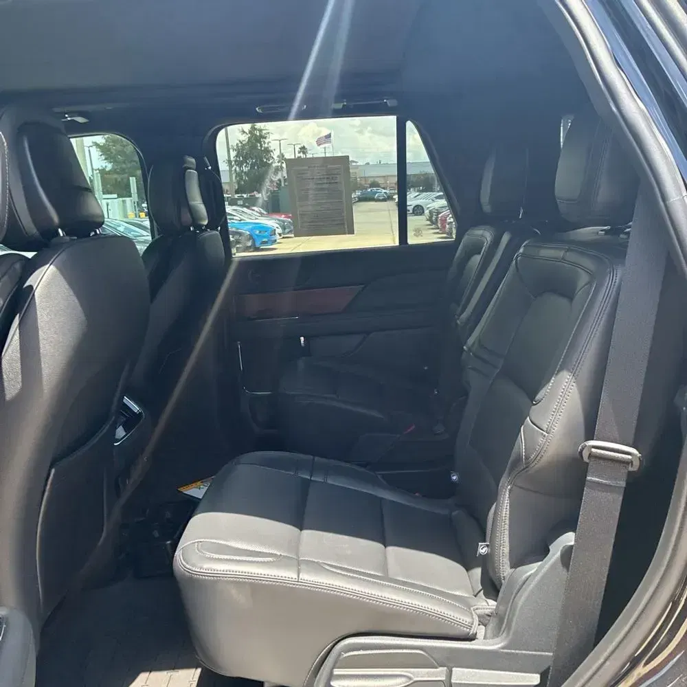 2024 Lincoln Navigator Premiere