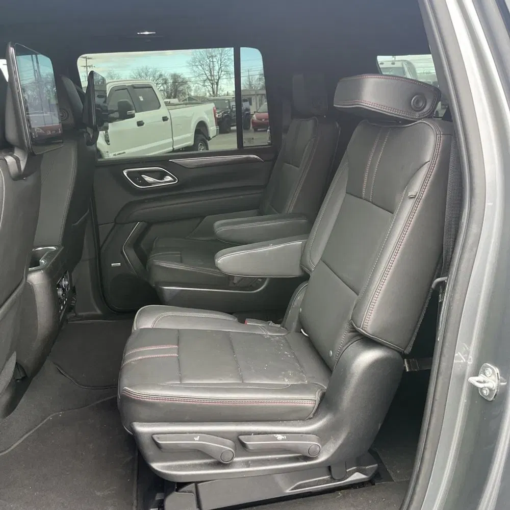 2021 Chevrolet Suburban RST