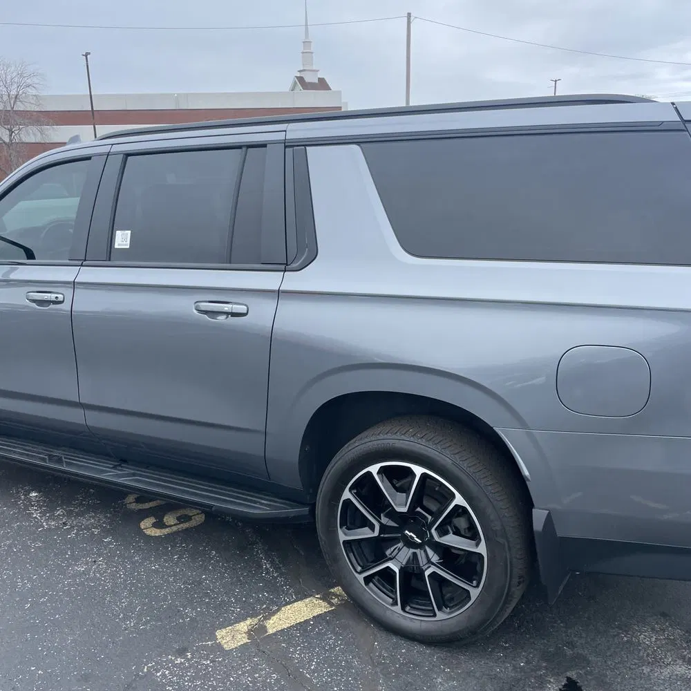 2021 Chevrolet Suburban RST