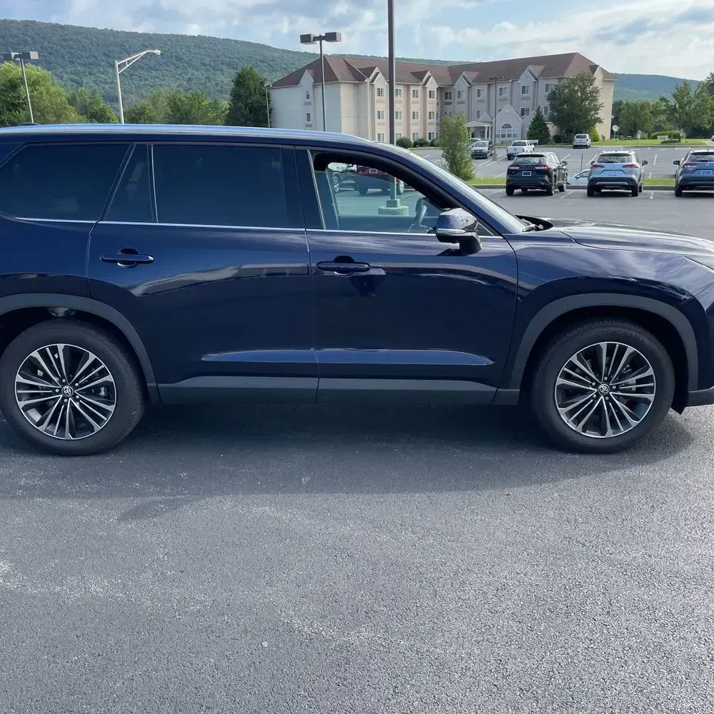 2024 Toyota Grand Highlander Hybrid MAX Platinum