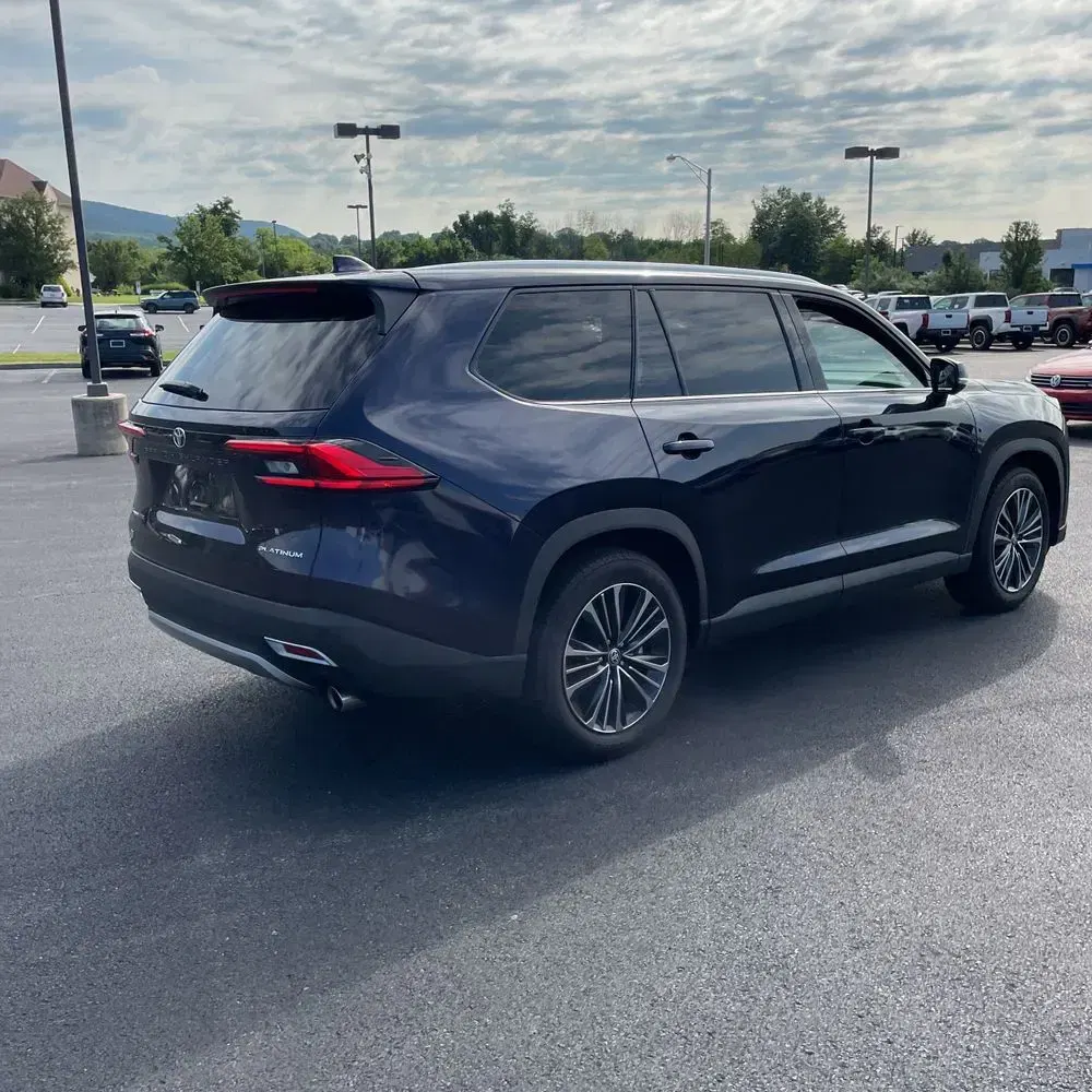 2024 Toyota Grand Highlander Hybrid MAX Platinum