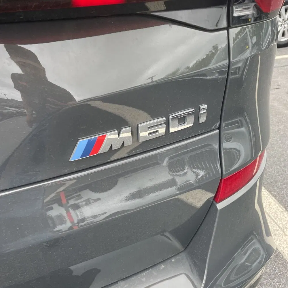 2025 BMW X5 M60i