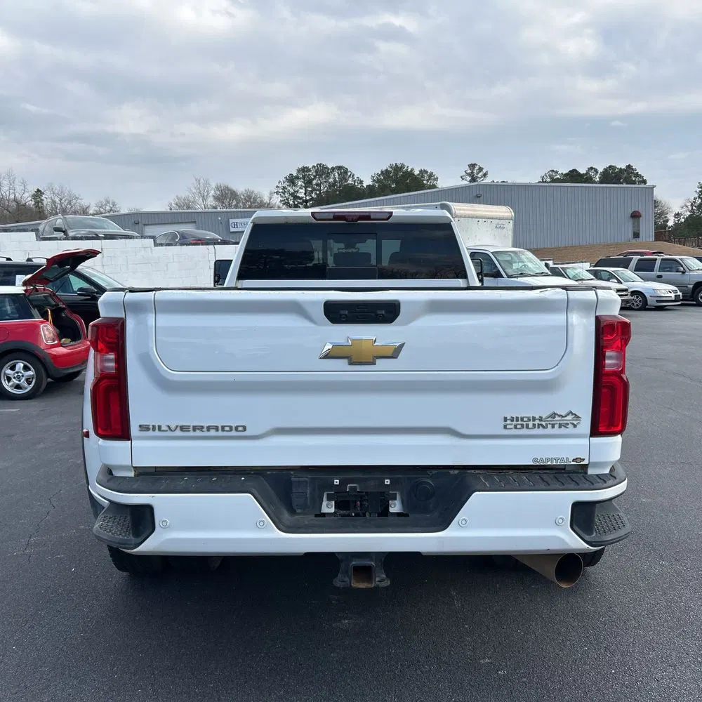 2022 Chevrolet Silverado 3500HD High Country