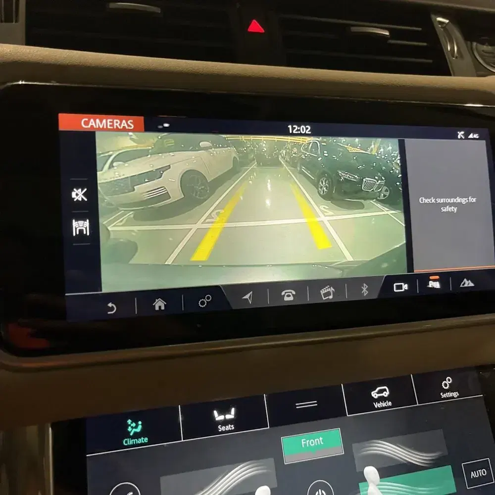 2022 Land Rover Range Rover Sport HSE Silver Edition