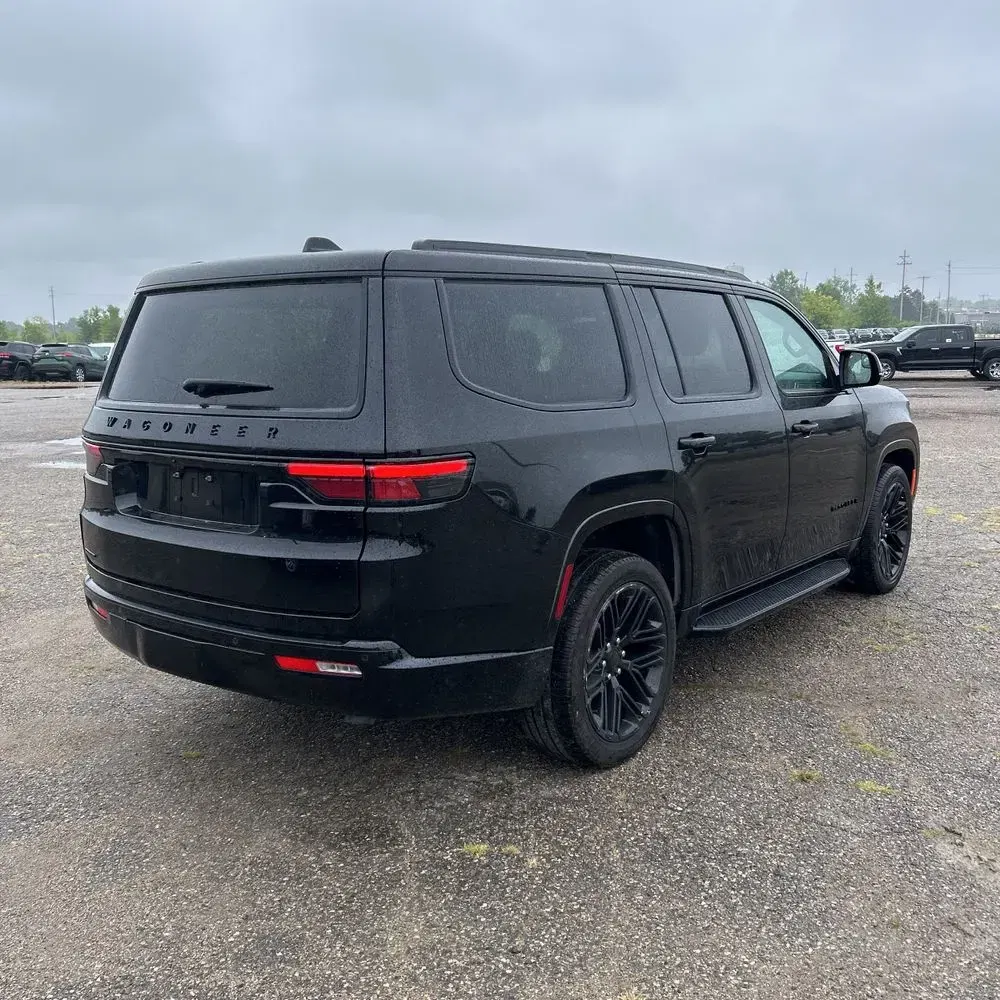 2023 Jeep Wagoneer Series II