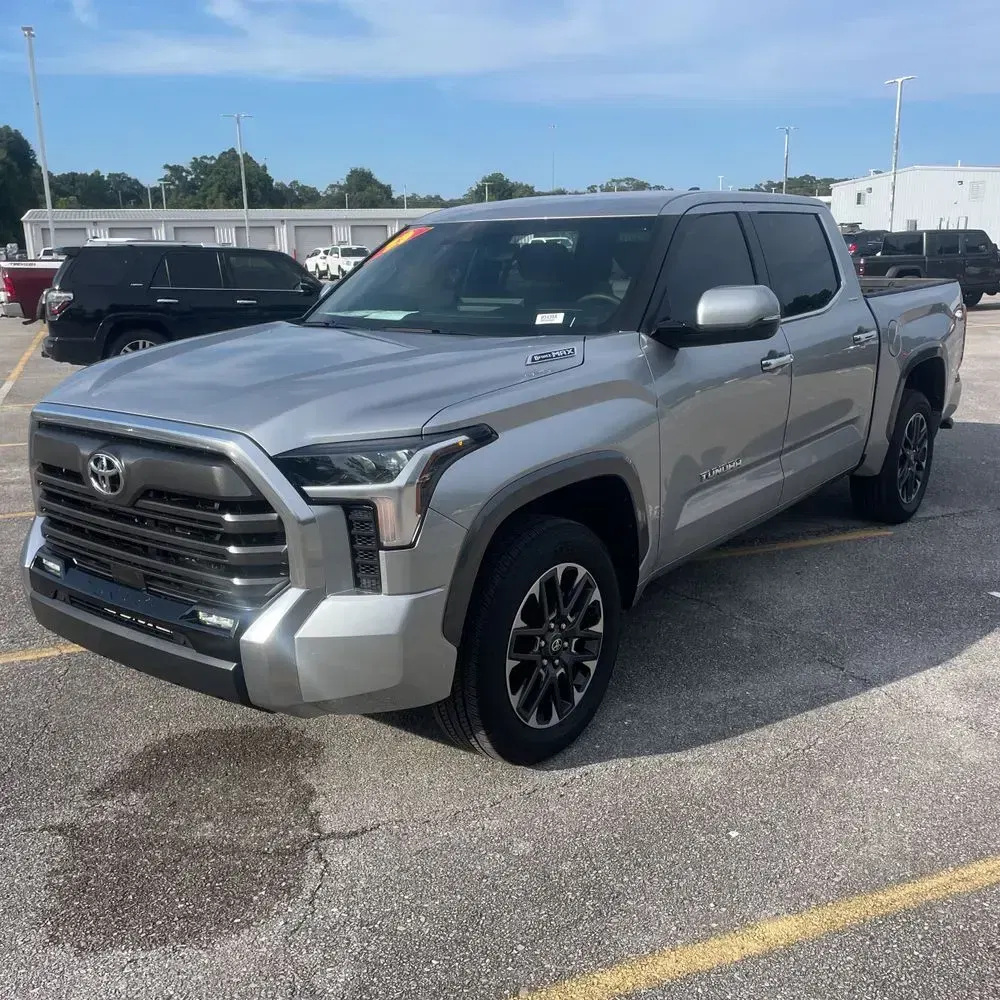2025 Toyota Tundra Limited HV