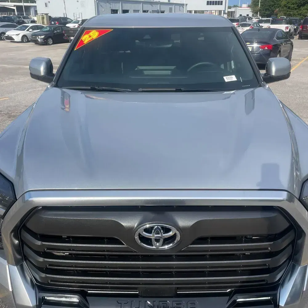 2025 Toyota Tundra Limited HV