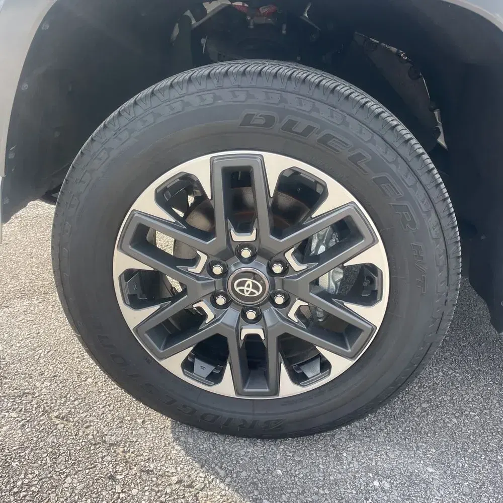2025 Toyota Tundra Limited HV