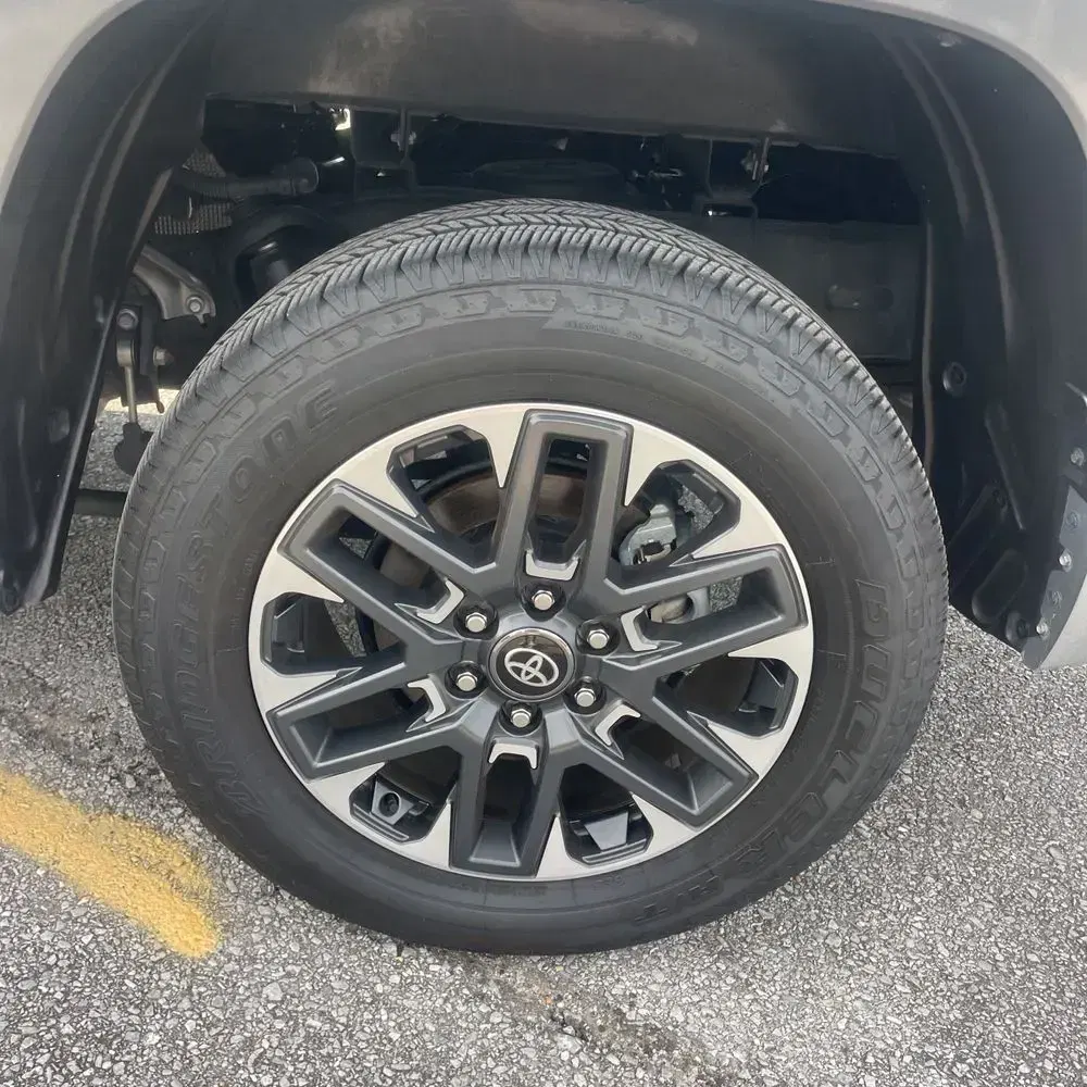 2025 Toyota Tundra Limited HV