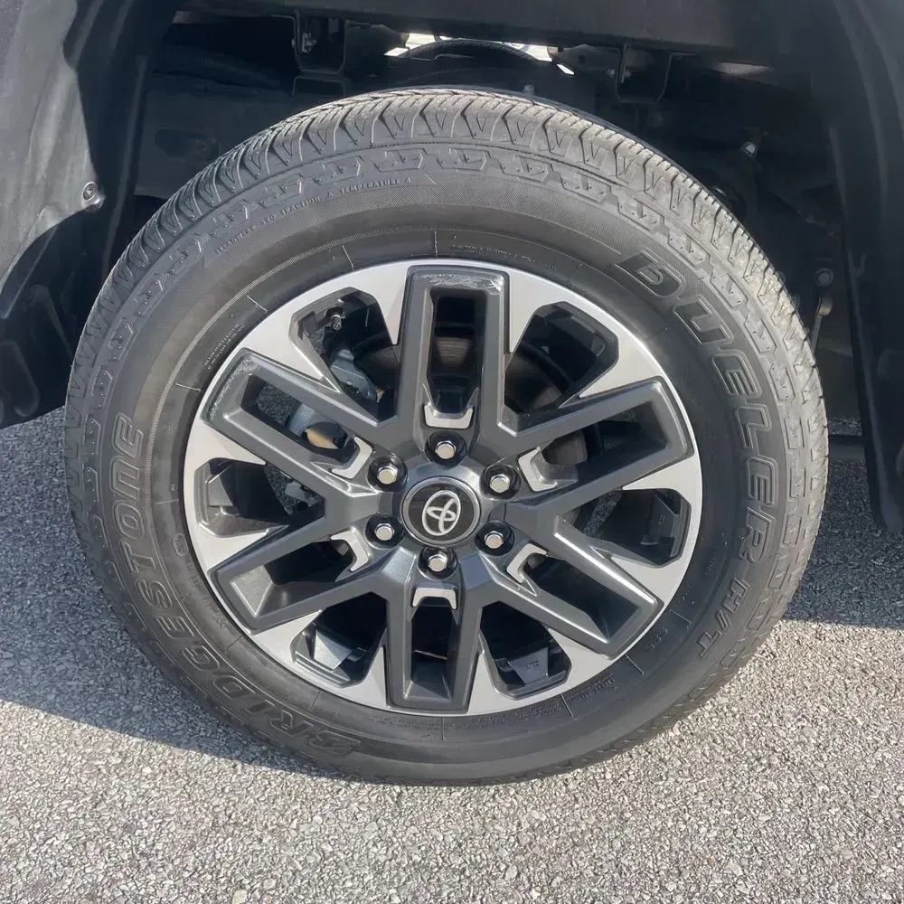 2025 Toyota Tundra Limited HV