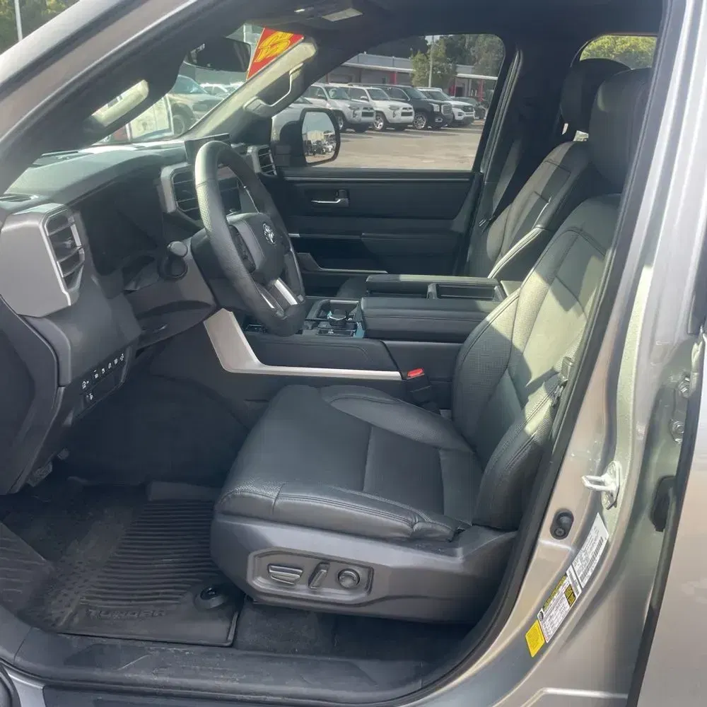 2025 Toyota Tundra Limited HV