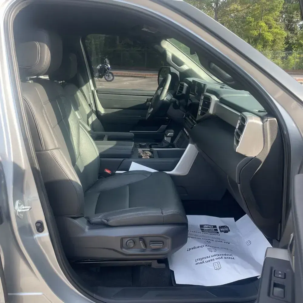 2025 Toyota Tundra Limited HV