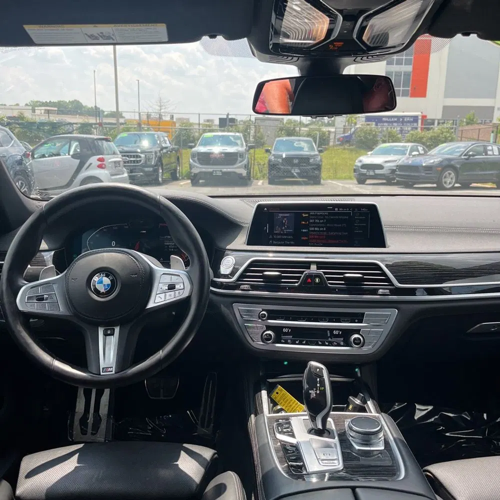 2022 BMW 7-Series 750xi