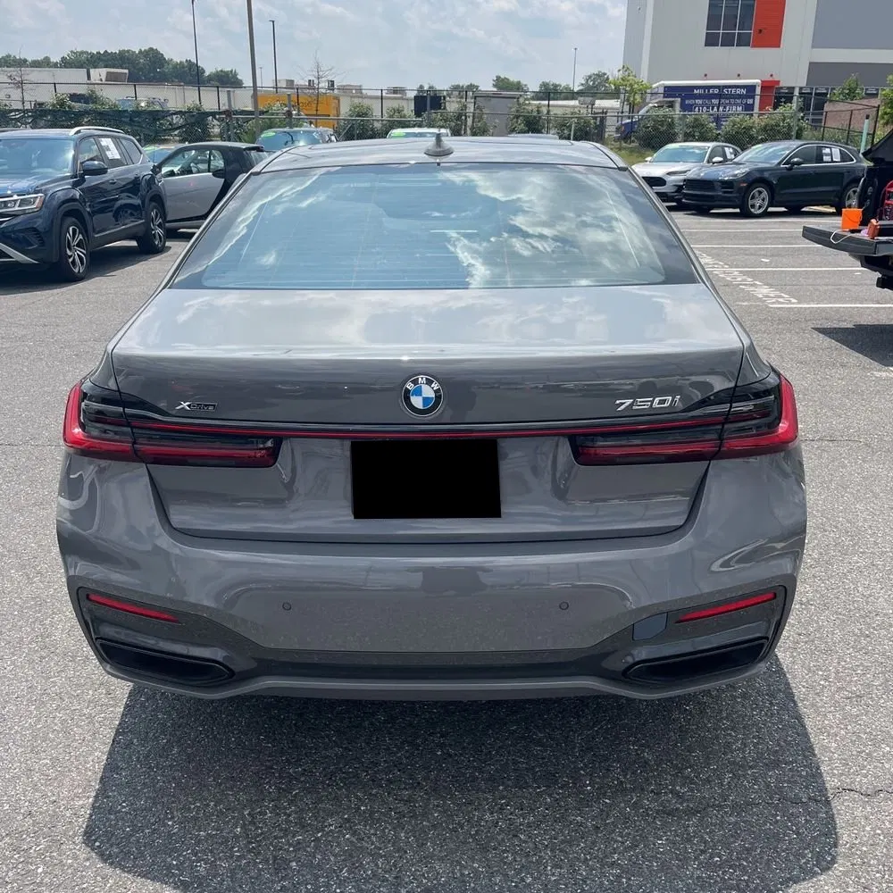 2022 BMW 7-Series 750xi