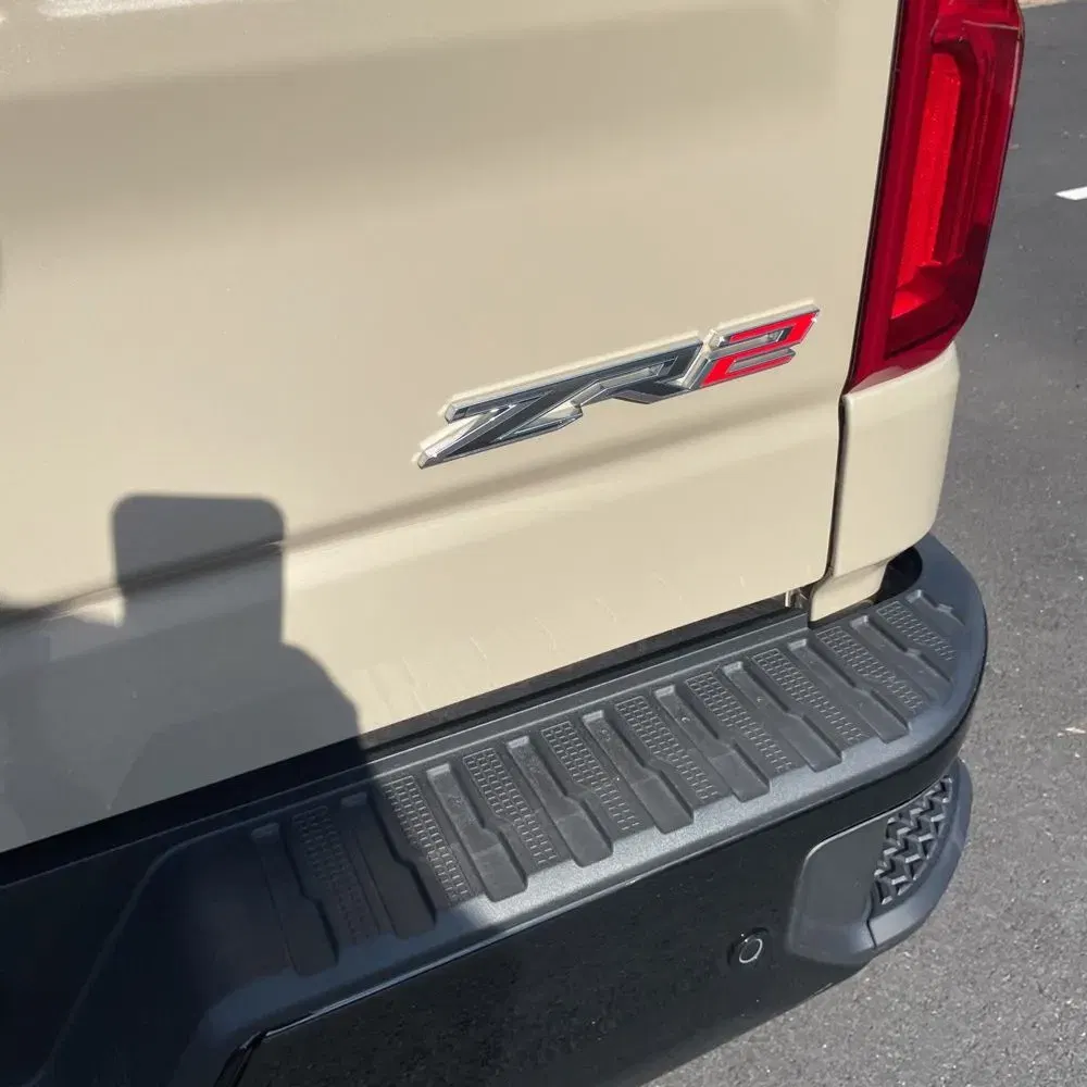 2023 Chevrolet Silverado 1500 ZR2