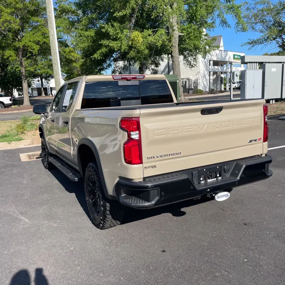 2023 Chevrolet Silverado 1500 ZR2