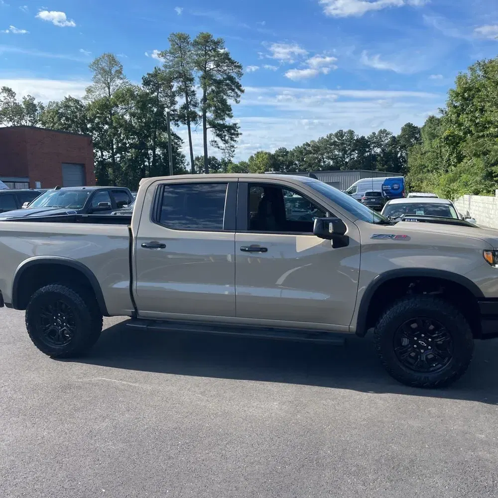 2023 Chevrolet Silverado 1500 ZR2
