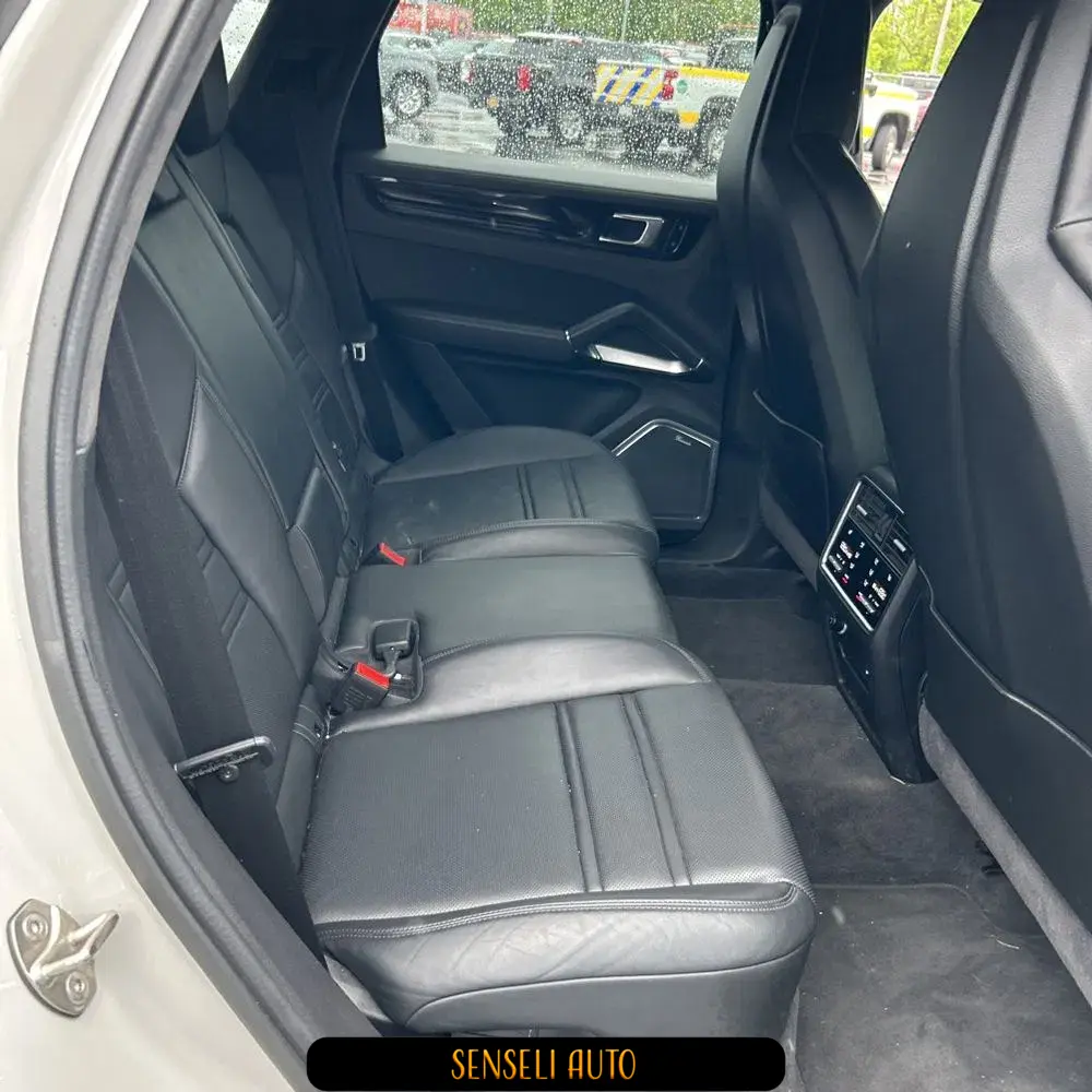 2020 Porsche Cayenne Turbo