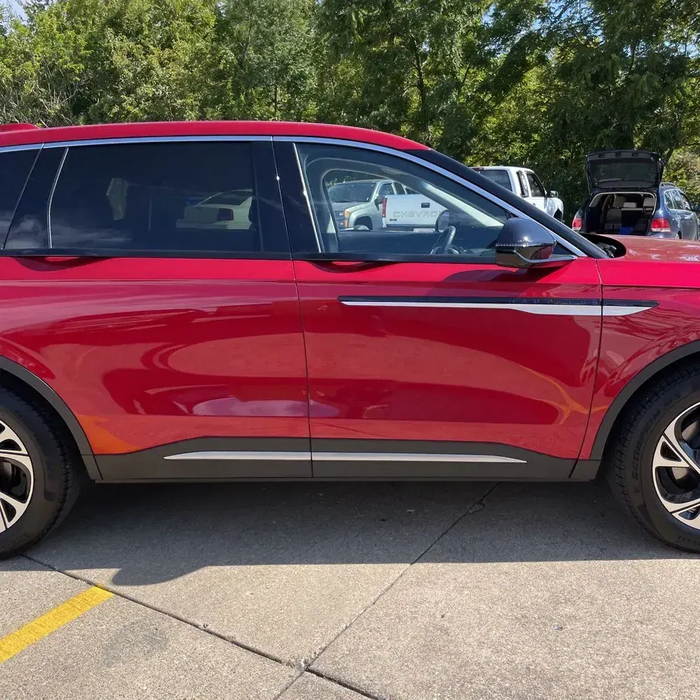 2024 Lincoln Nautilus Hybrid Premiere