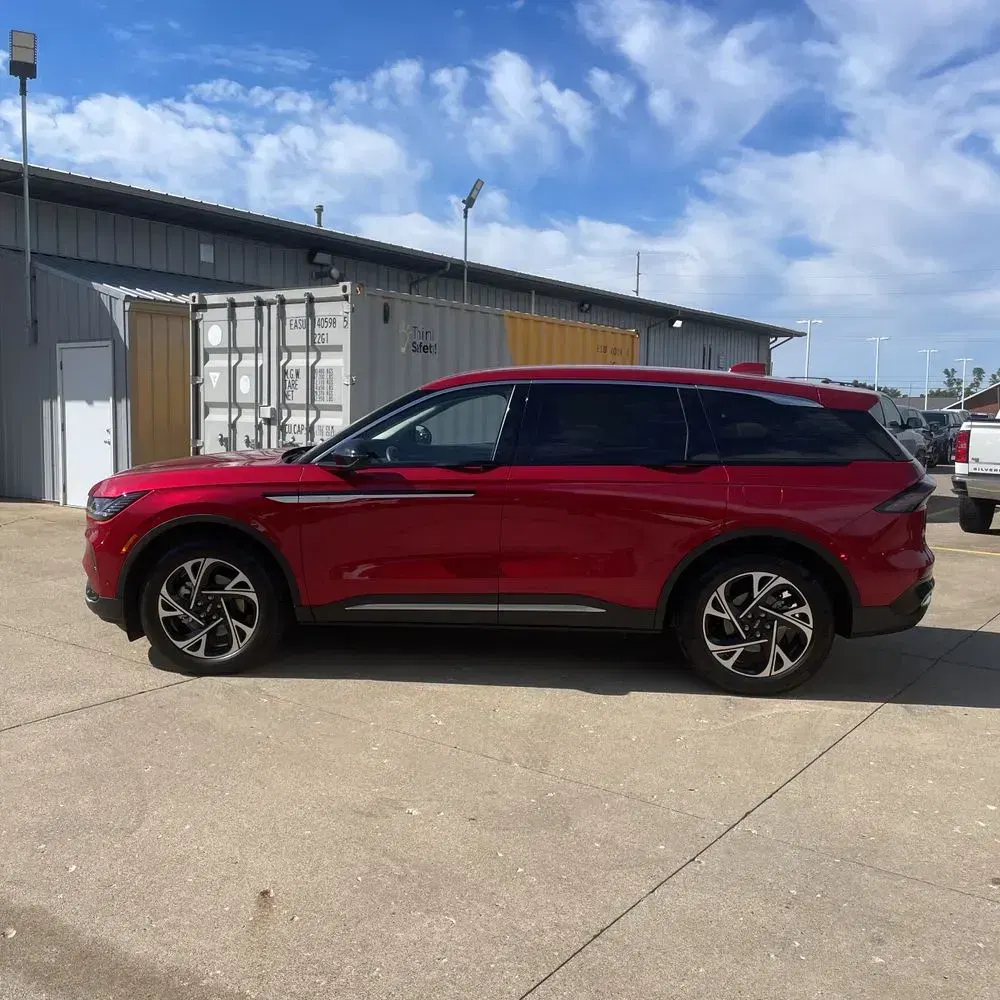 2024 Lincoln Nautilus Hybrid Premiere