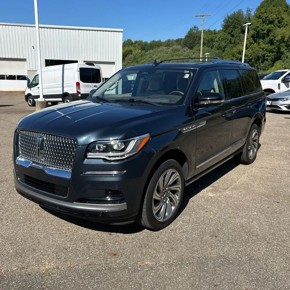 2024 Lincoln Navigator Reserve