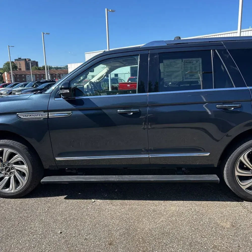 2024 Lincoln Navigator Reserve