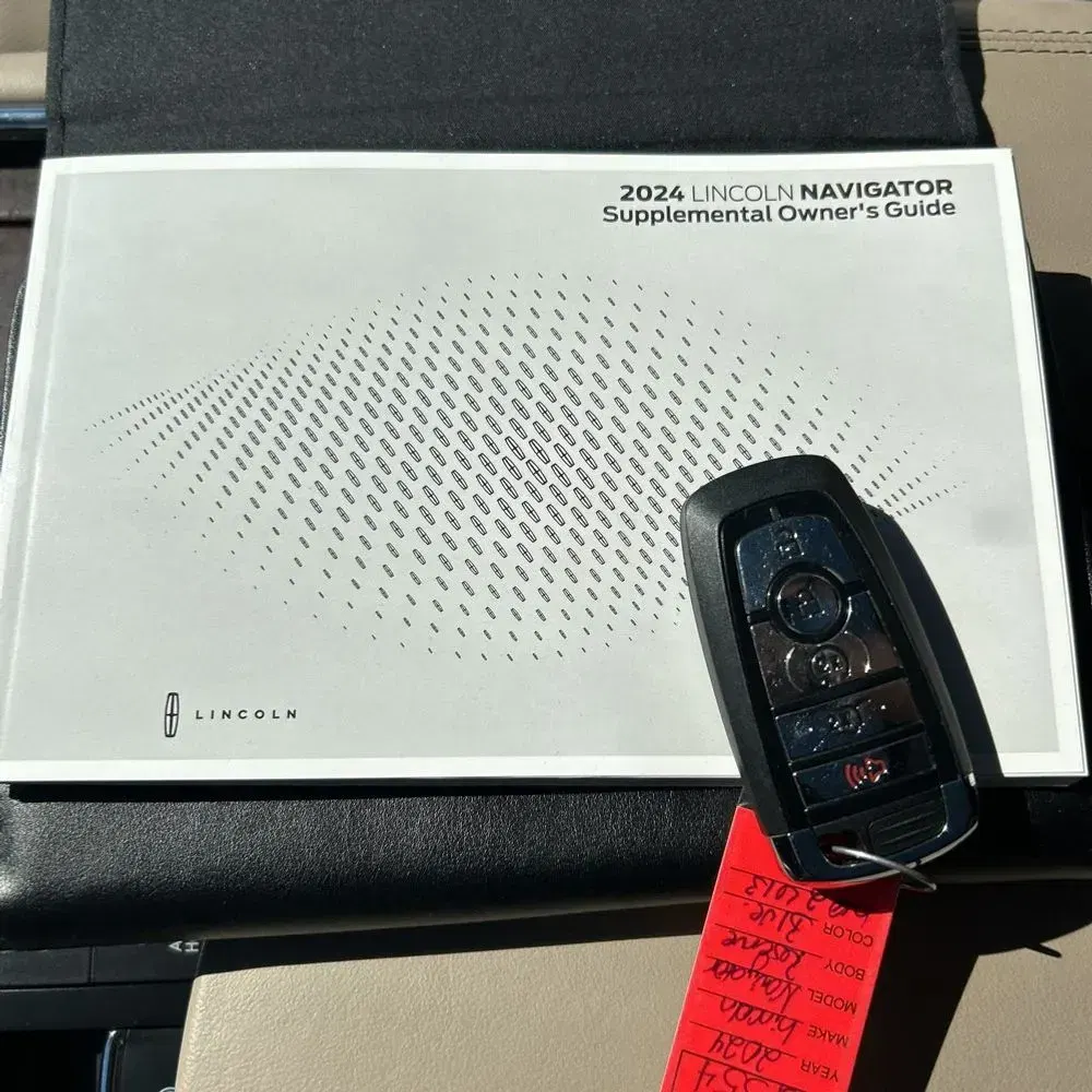 2024 Lincoln Navigator Reserve