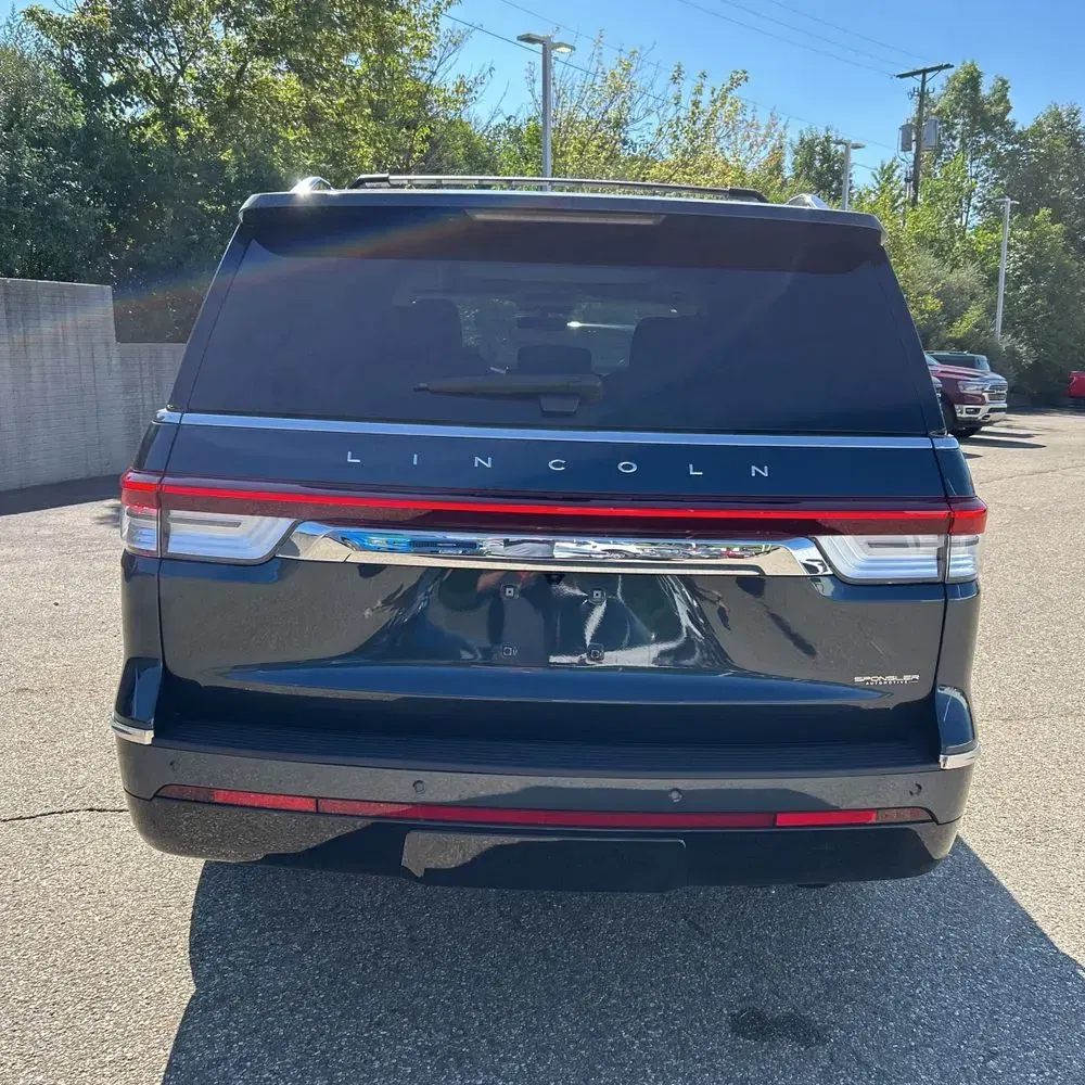 2024 Lincoln Navigator Reserve