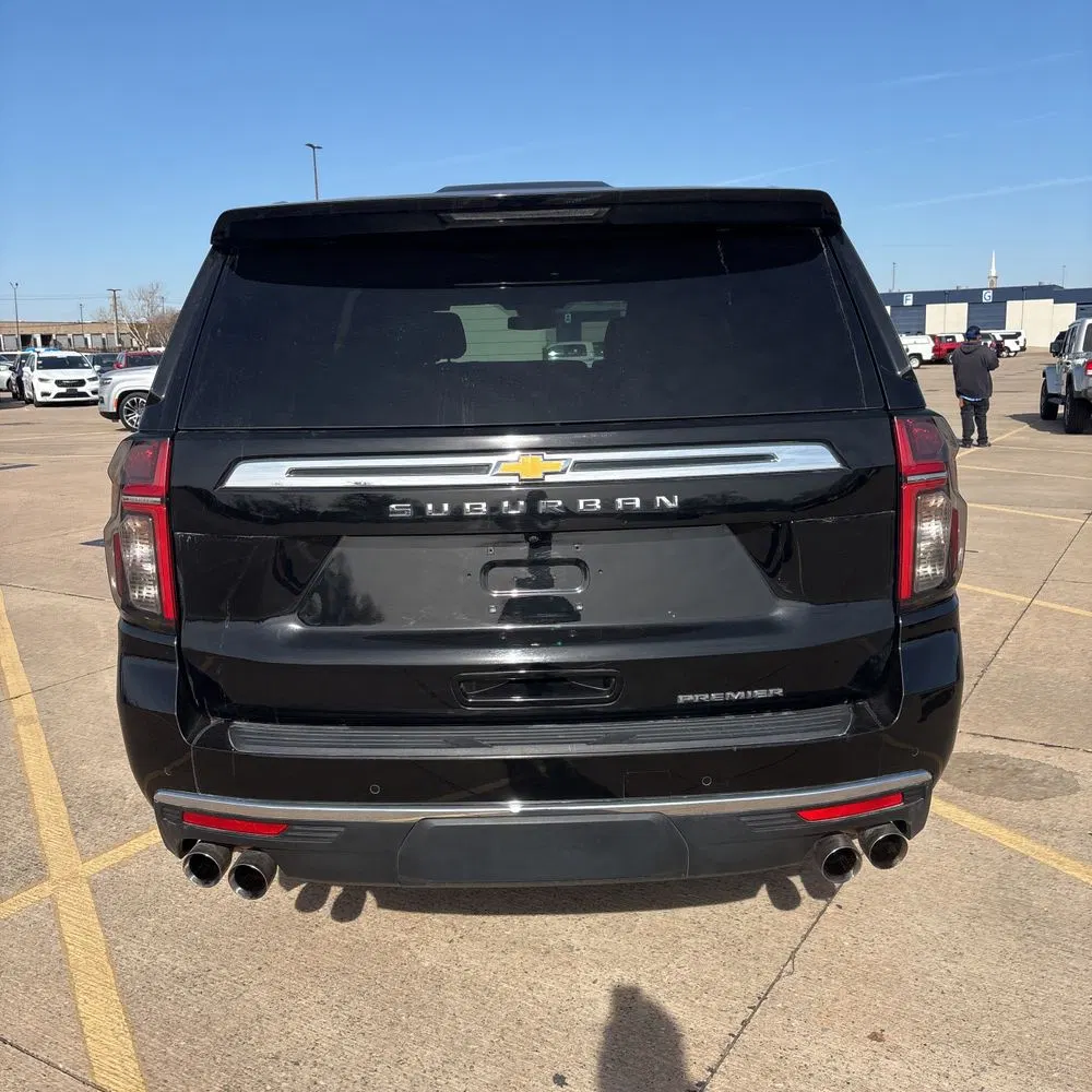 2023 Chevrolet Suburban Premier