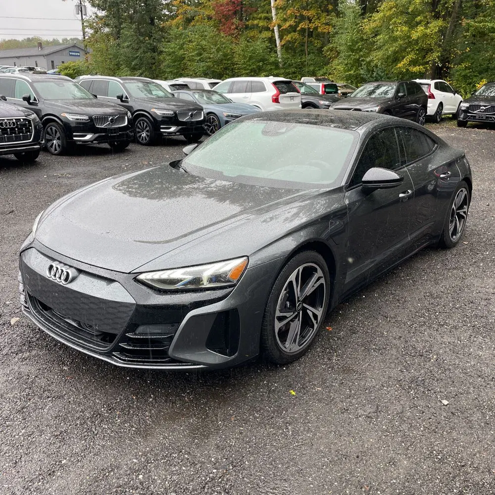 2023 Audi e-tron GT Premium Plus